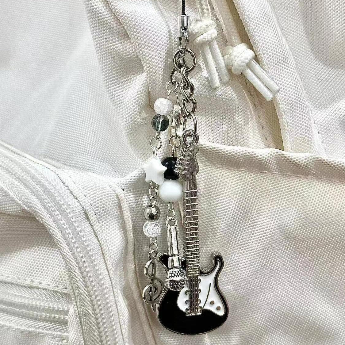 Little Singer Handmade Beaded Homemade Girl Heart Simple Pendant